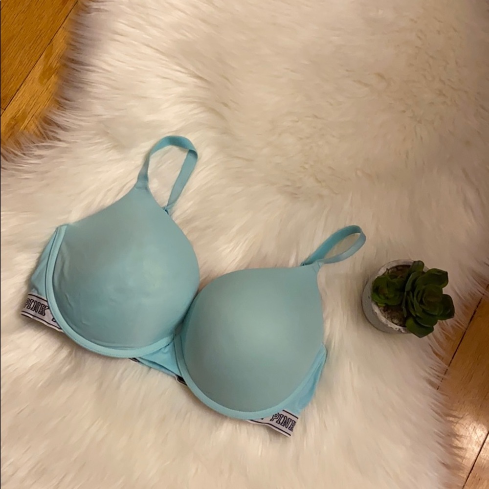 Victoria’s Secret PINK wear everywhere push up bra